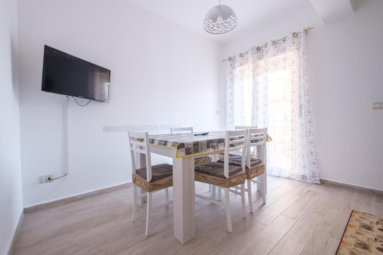 Damilhouse 4 Apartment Месина Екстериор снимка